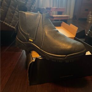 Black Leather Men's Chelsea Boots